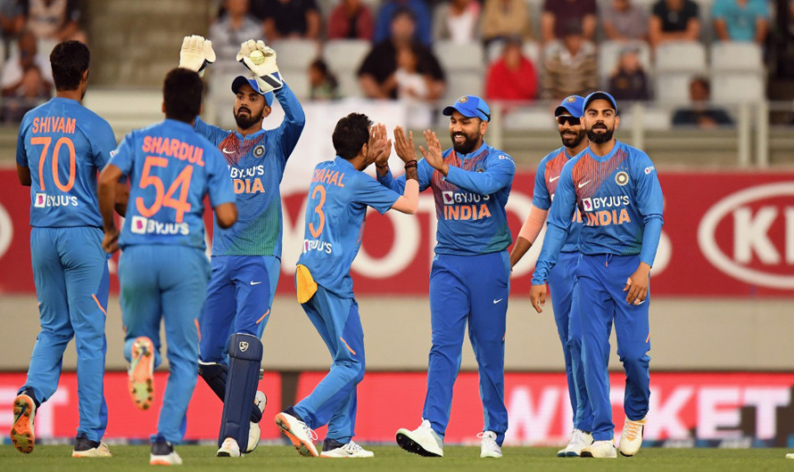 क्रिकेटमा भारतीय टोलीले इतिहास रच्यो, क्रिकेटको तीनवटै फर्म्याटमा बन्यो नम्बर १ टोली