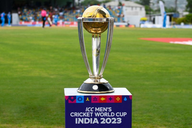 विश्वकप क्रिकेटको उपाधि छैटौँ पटक अस्ट्रेलियालाई, घरेलु मैदानमै भारत स्तब्ध