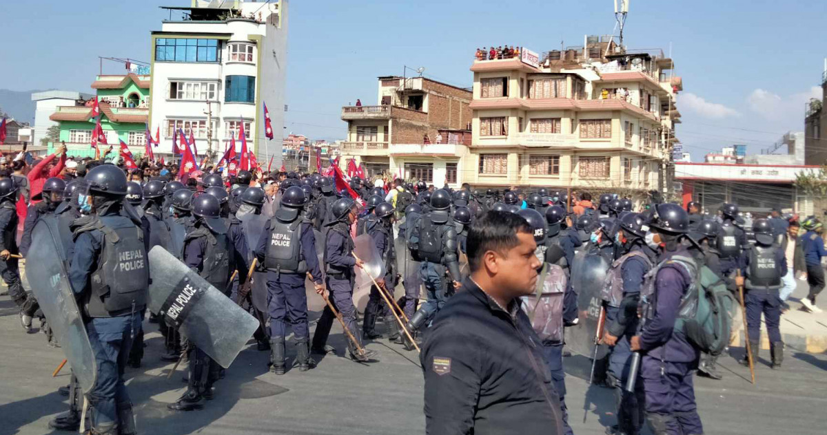 काठमाडौंको बल्खु क्षेत्रमा तनाब
