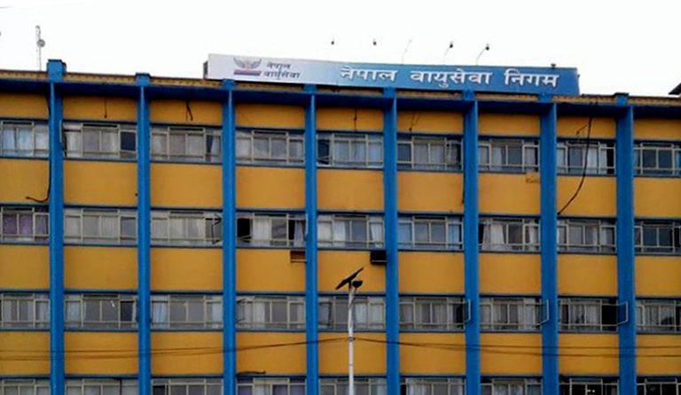 वायु सेवा निगम ऋण ५५ अर्बभन्दा माथि, आम्दानी न्यून