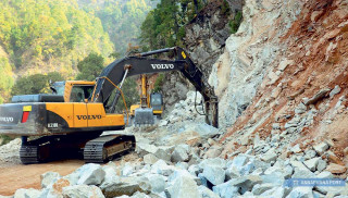 मातातीर्थ र फाखेल–फर्पिङ सडक दुई महिना बन्द हुने