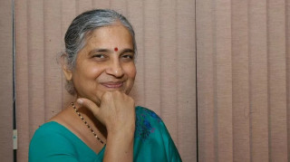 बेलायती प्रधानमन्त्रीकी सासू भारतको राज्यसभामा मनोनित