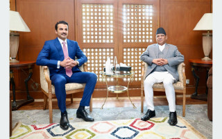 कतारका अमिर अल थानी र प्रधानमन्त्री दाहालबीच भेटवार्ता