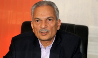 बजेटबारे बाबुरामको टिप्पणी- अङ्कगणित मिलाएर कुर्सीको दिनगन्तीमा रमाउनेहरूबाट त्यस्तो के आशा गर्नु र!