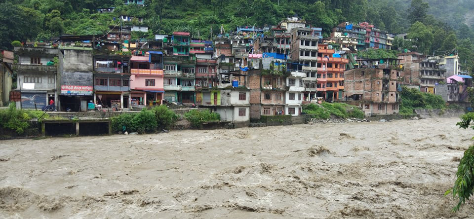 भोटेकोसी र इन्द्रावतीमा बाढी,सचेत रहन आग्रह 