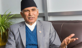 भट्टको राजीनामा स्वीकृत गर्न कामु गभर्नर ढुंगानालाई अर्थमन्त्रीको निर्देशन