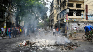 बंगलादेशमा अल्पसंख्यकमाथि आक्रमण, हिन्दु धर्मालम्बीको घर तथा व्यवसायिकस्थलमा लुटपाट
