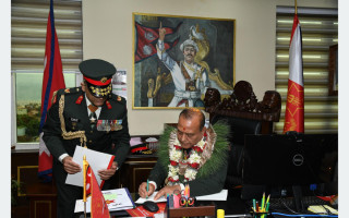 प्रधान सेनापति सिग्देलद्वारा पदबहाली
