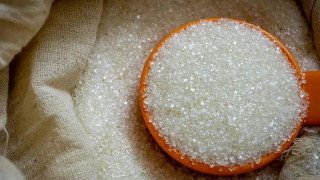 चिनी आयातमा  ५० प्रतिशत भन्सार छुट दिने सरकारको निर्णय