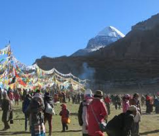 मानसरोवर कैलाश जानेको सङ्ख्या बढ्यो