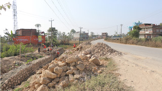 २०७५ सालदेखि सुरु भएको घोराही–तुलसीपुर सडकको काम अघि बढ्ने