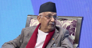 रविलाई लक्षित गर्दै ओलीले भने- आफू खान्छ खुर्सानी,पिरो हुन्छ अनि मलाई गाली गर्छ