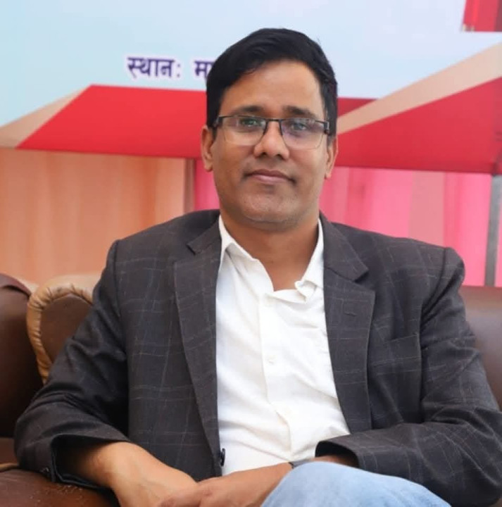 गठबन्धनलाई पछि पार्दै महासंघको कोषाध्यक्षमा रामकृष्ण अधिकारी निर्वाचित