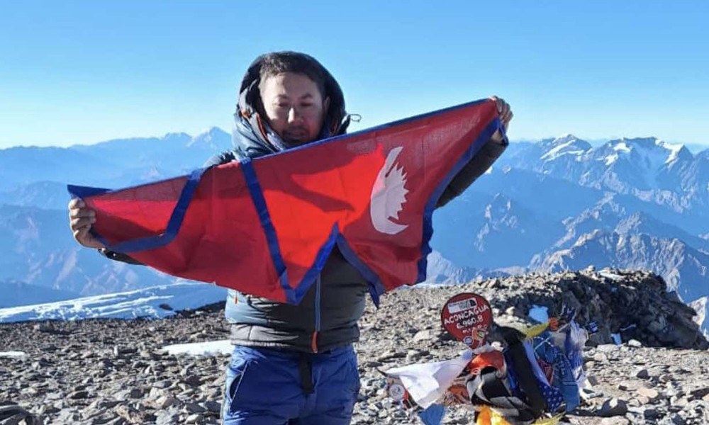 नेपाली पर्वतारोही पाण्डेद्वारा दक्षिण अमेरिकाको सबैभन्दा अग्लो हिमाल अकोन्कागुआ आरोहण