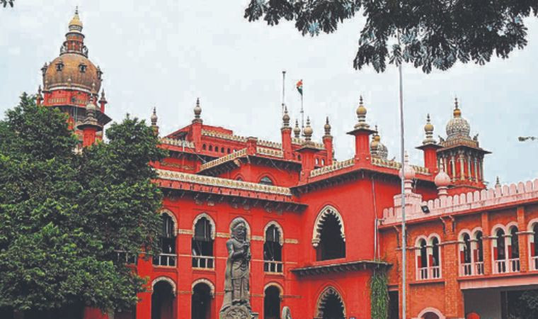 पोर्न भिडियो हेर्नु र हस्तमैथुन गर्नु ‘वैवाहिक क्रुरता’ नहुने मद्रास उच्च अदालतको ठहर