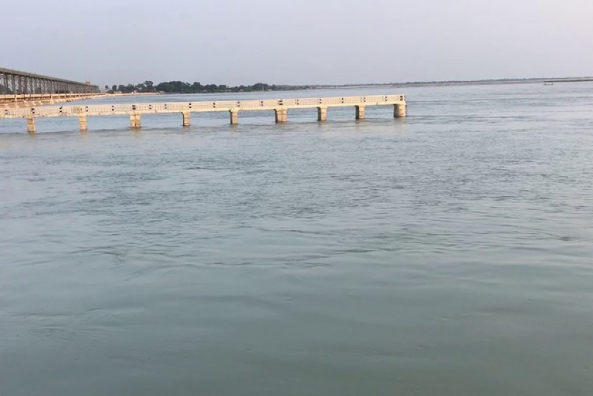 सप्तकोशीमा बेपत्ता मामाभाञ्जाको खोजी जारी