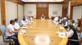 कश्मिर घटनापछि पाकिस्तानीलाई ४८ घण्टाभित्र भारत छाड्न निर्देशन,  अरु के-के भए निर्णय ?