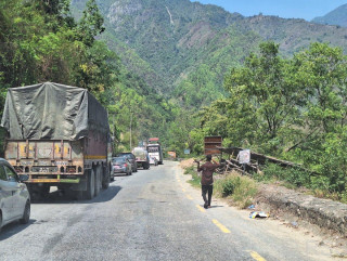 नारायणगढ–मुग्लिन सडक दुईतर्फी खुला