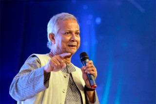 बंगलादेश सरकार प्रमुख युनुस राजीनामा दिने तयारीमा
