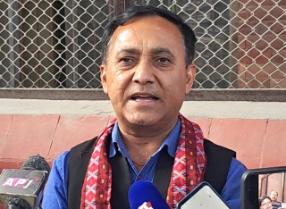 मुलुकमा राष्ट्रिय नेतृत्व गर्ने अभिभावकको खाँचो छ : कांग्रेस महामन्त्री शर्मा