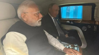 पुटिनको कारमा मोदीको ४५ मिनेट लामो वार्ता