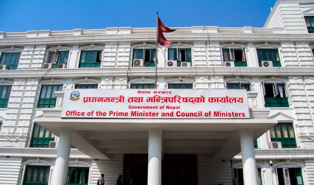 ८ सदस्यीय मन्त्रिपरिषद्‍मा प्रधानमन्त्री कार्कीपछि दोस्रो वरियतामा अर्थमन्त्री खनाल (सूचीसहित)