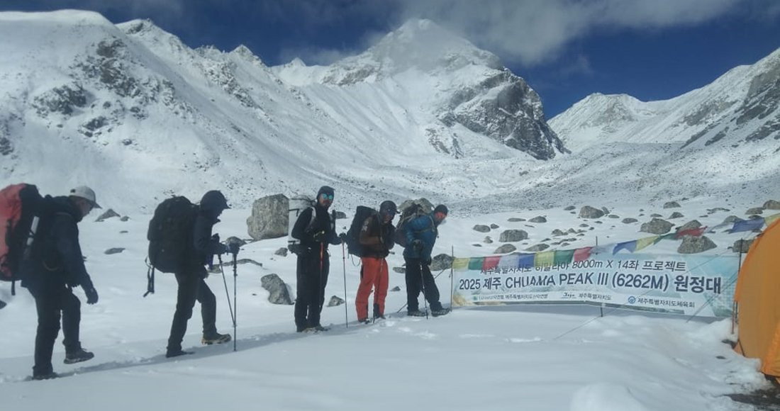 लेक लागेर नौ विदेशीसहित १३ जनाको मृत्यु
